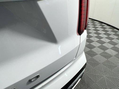 Glacial White Pearl 2022 Kia Sorento S