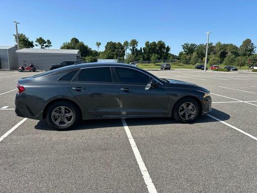 Gravity Gray 2023 Kia K5 LXS