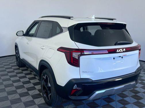 2025 Kia Seltos EX