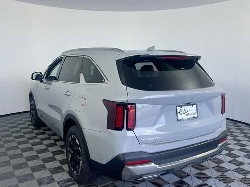 2025 Kia Sorento SX