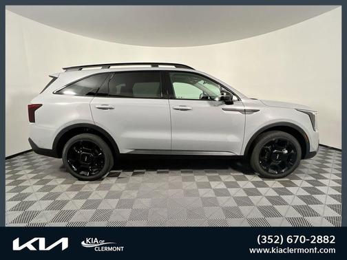 Wolf Gray 2026 Kia Sorento SX