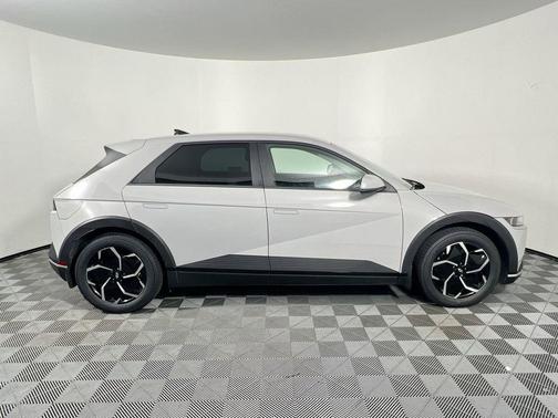 Cyber Gray 2023 Hyundai IONIQ 5 SEL