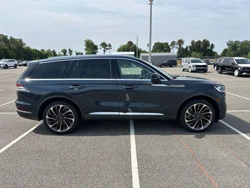 FLIGHT BLUE 2021 Lincoln Aviator Reserve AWD