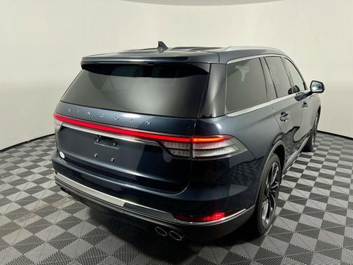 Flight Blue 2021 Lincoln Aviator Reserve AWD