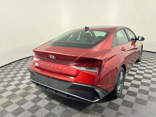 Ultimate Red 2024 Hyundai ELANTRA SEL