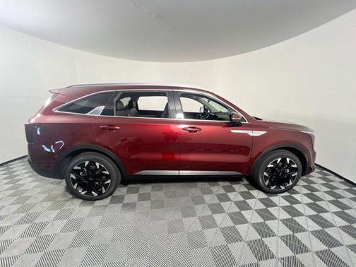 2025 Kia Sorento EX