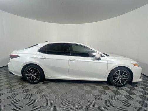 2021 Toyota Camry XLE