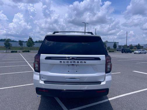 2023 Chevrolet Suburban 4WD Z71