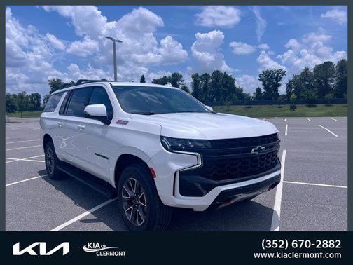 2023 Chevrolet Suburban 4WD Z71