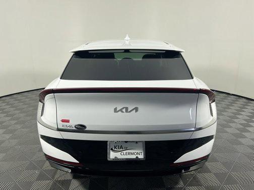 2025 Kia EV6 Wind