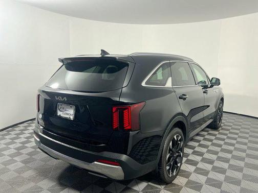 2024 Kia Sorento SX