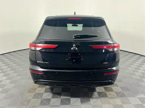 2023 Mitsubishi Outlander SE Black Edition 2WD
