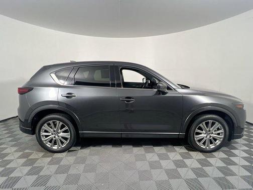 2022 Mazda CX-5 Signature