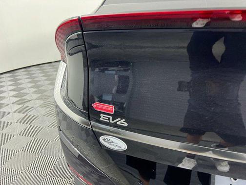 2025 Kia EV6 Wind
