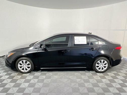 Midnight Black Metallic 2024 Toyota Corolla LE