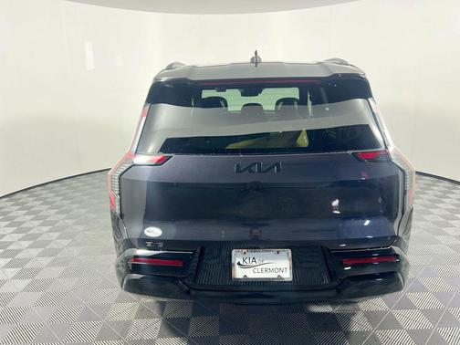 2026 Kia EV9 Land