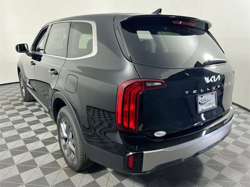 2025 Kia Telluride LX