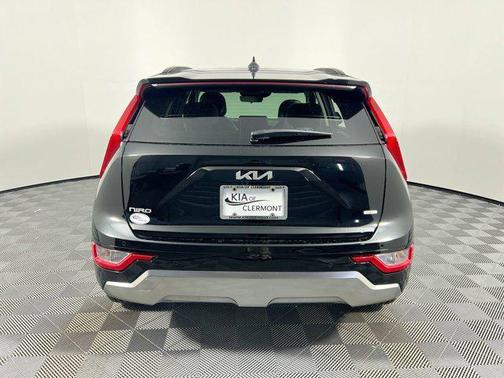 2025 Kia Niro Touring