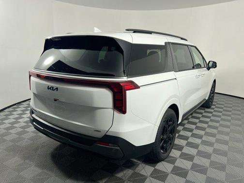 2025 Kia Carnival Hybrid SX