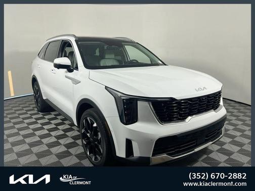 Glacial White Pearl 2026 Kia Sorento SX
