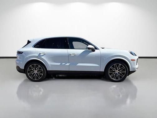 White 2025 Porsche Cayenne Cayenne