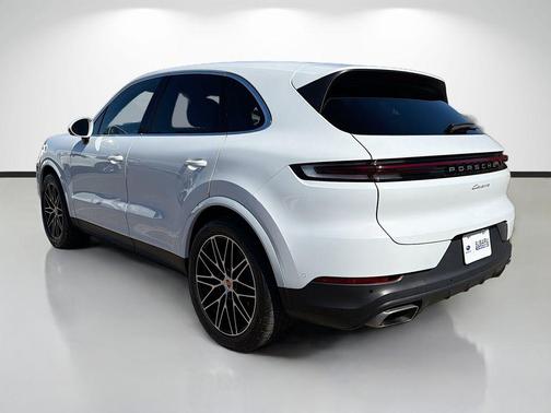 White 2025 Porsche Cayenne Cayenne