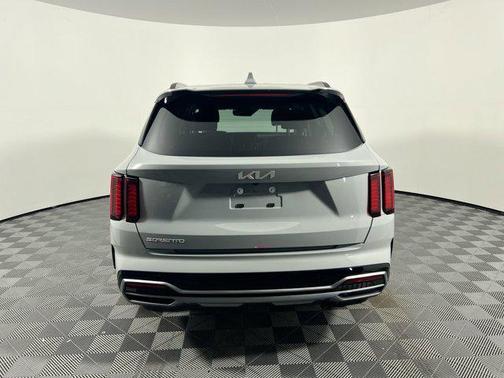 2023 Kia Sorento EX