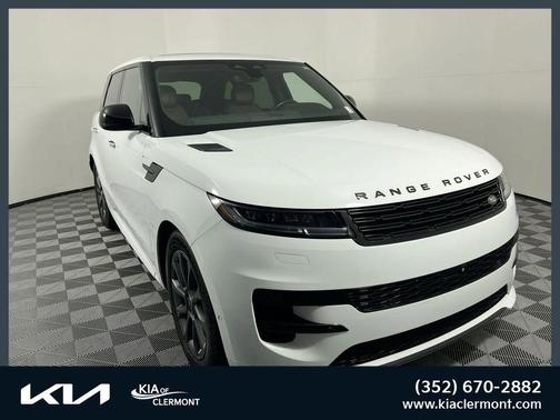 2024 Land Rover Range Rover Sport SE