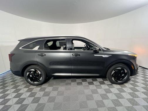 Aurora Black Pearl 2026 Kia Sorento Hybrid SX Prestige