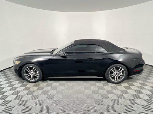 2016 Ford Mustang EcoBoost Premium