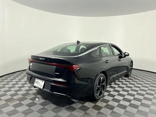 Aurora Black Pearl 2026 Kia K5 GT-Line AWD