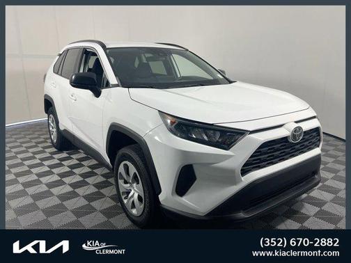 2020 Toyota RAV4 LE
