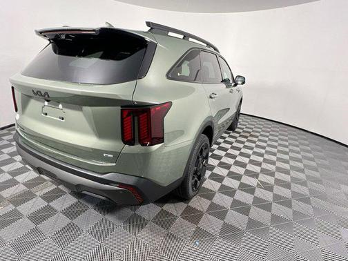 2025 Kia Sorento SX
