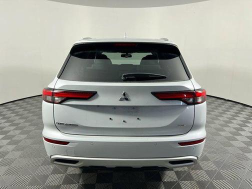 2024 Mitsubishi Outlander SEL 2.5 2WD