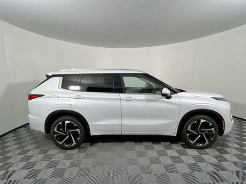 2024 Mitsubishi Outlander SEL 2.5 2WD