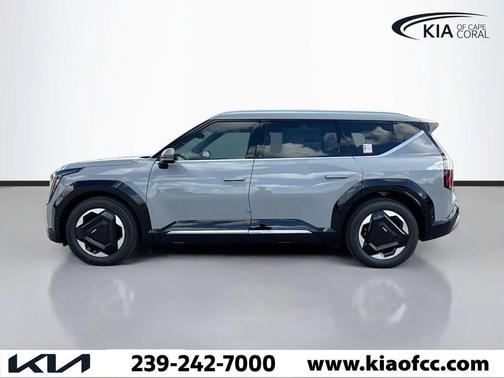Wolf Gray 2026 Kia EV9 Land
