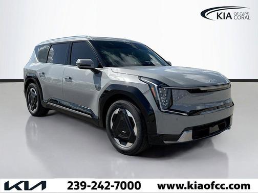 Wolf Gray 2026 Kia EV9 Land
