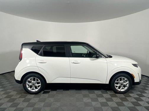 2025 Kia Soul S