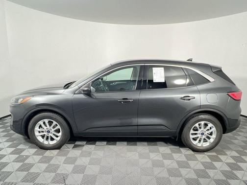 MAGNETIC METALLIC 2020 Ford Escape SE