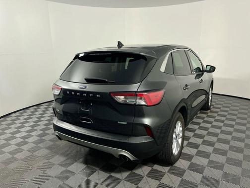 MAGNETIC METALLIC 2020 Ford Escape SE