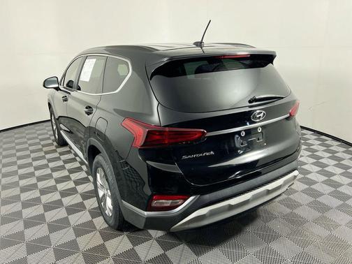 2020 Hyundai SANTA FE SE 2.4