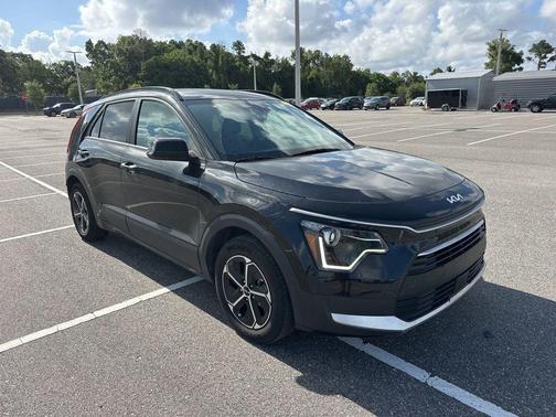 Aurora Black Pearl 2023 Kia Niro EX