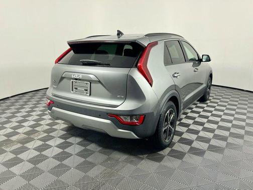 2023 Kia Niro EX