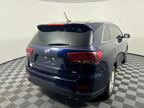 Imperial Blue 2020 Kia Sorento LX