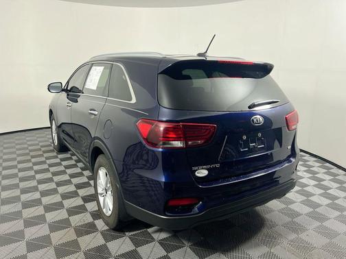 Imperial Blue 2020 Kia Sorento LX