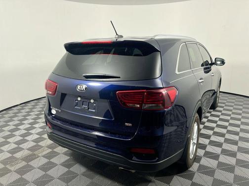 Imperial Blue 2020 Kia Sorento LX