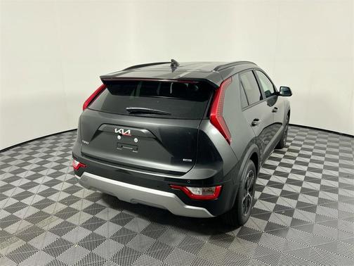 2026 Kia Niro EX