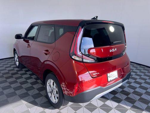 2025 Kia Soul S