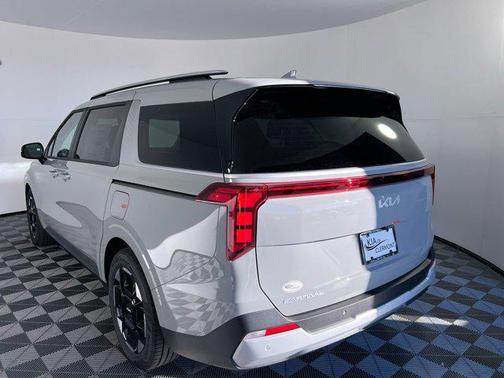 2025 Kia Carnival EX