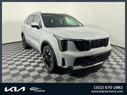 Wolf Gray 2024 Kia Sorento SX